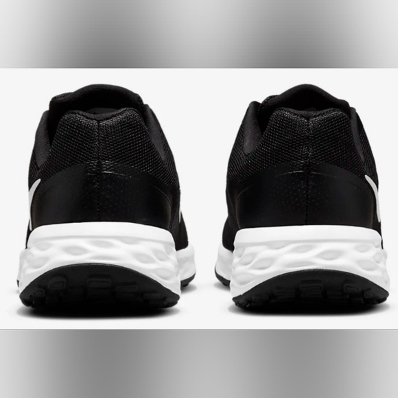 💥SOLD💥Nike Revolution 6NN Women's Black/White  Size 9.5 - Picture 6 of 15